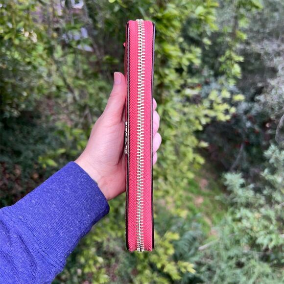 COACH Long Zip-Around Wallet Pink Embossed Leather w Gold Hardware AUTHENTIC - Picture 7 of 8